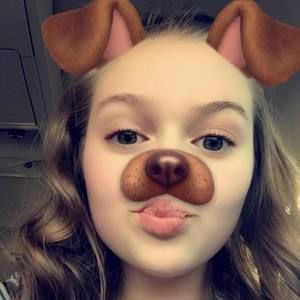 Meet your Posher, Lillian